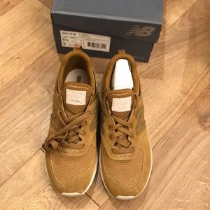 New Balance Unisex Sneaker